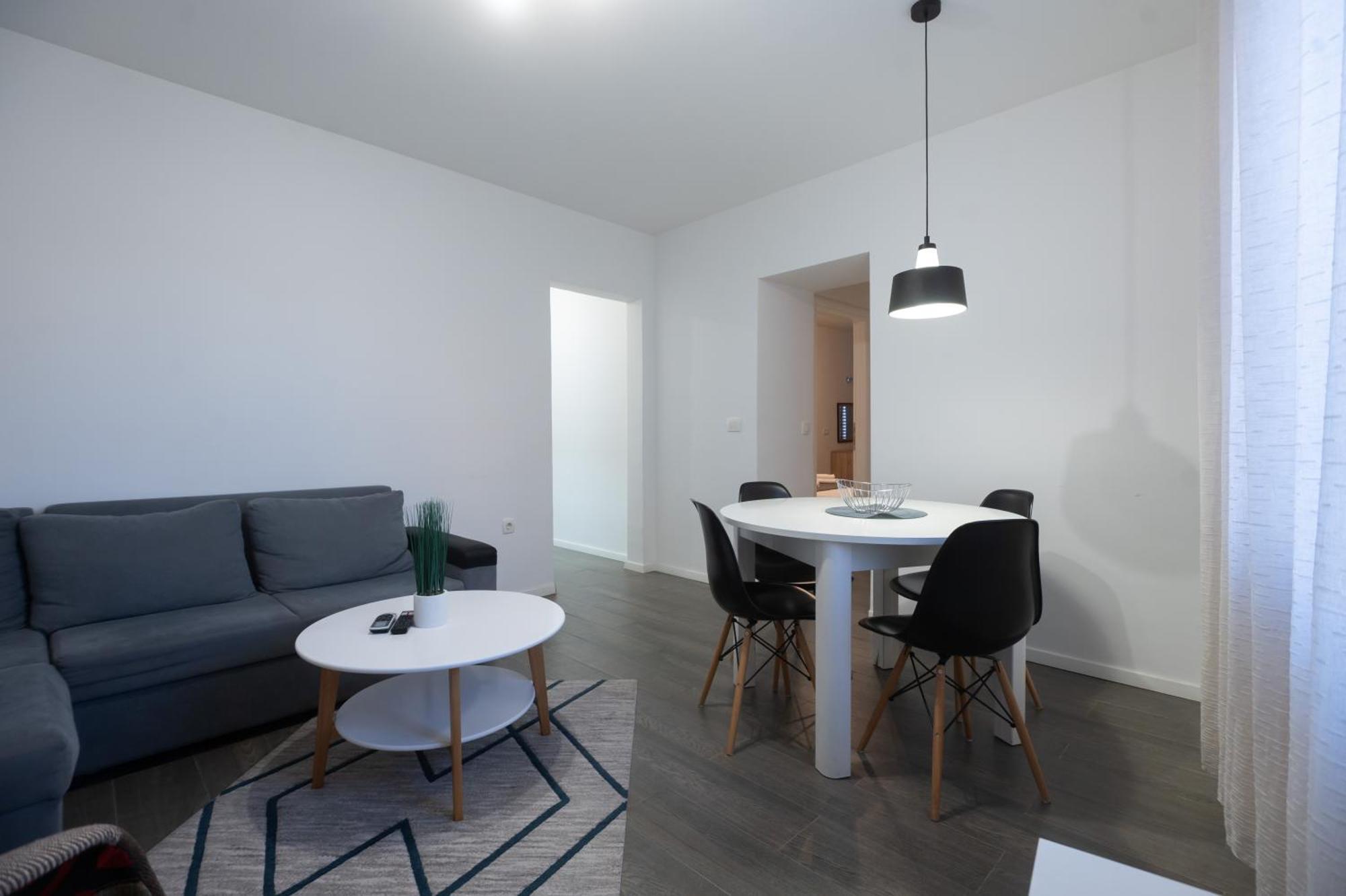 Pyrotima Apartments Zadar Bagian luar foto