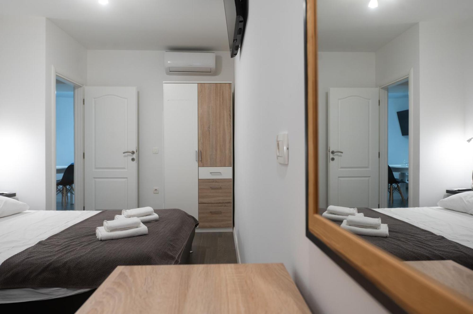 Pyrotima Apartments Zadar Bagian luar foto