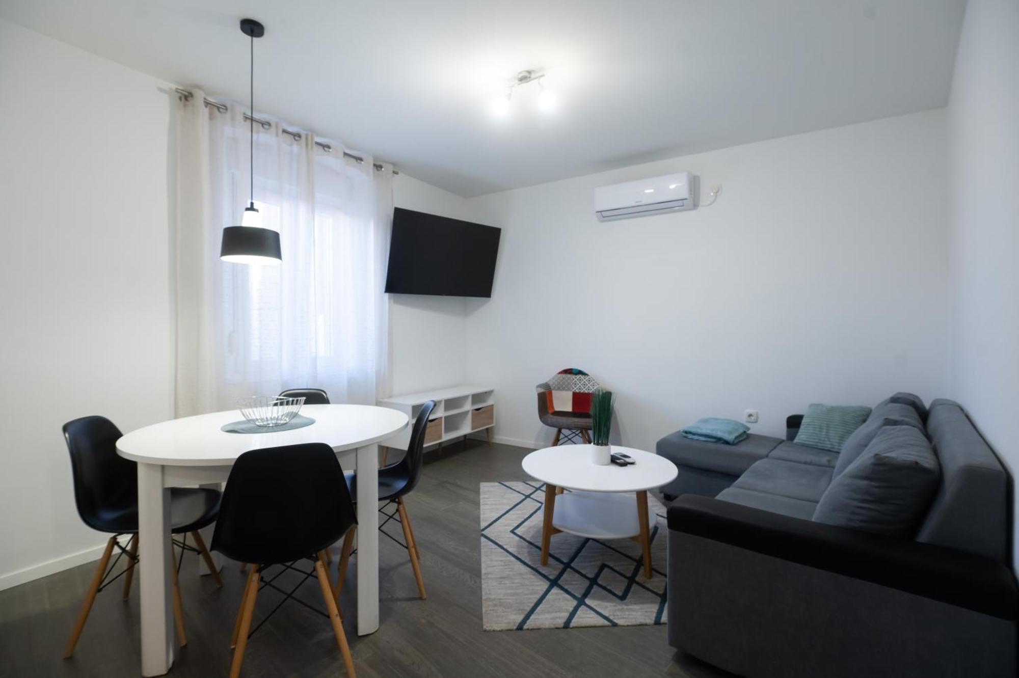 Pyrotima Apartments Zadar Bagian luar foto